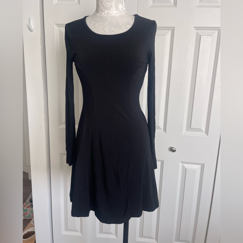 French Connection Black Long-Sleeve Fit-and-Flare Dress